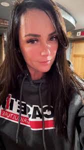 Lacy Myers's Instagram, Twitter & Facebook