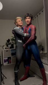 @aznnsams video Tweet