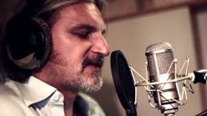 Чарльз мартин, эшли пирс, джонатан теплицки. Stefan Jurgens