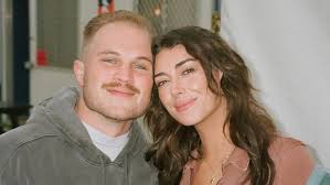 Amelia Dimoldenberg Calls Our Chicken Tragic