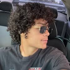 R.I.P to the homie Vacel Lucas was crazy how we were just choppin in up  recently after the recent loss of our brotha Damien Xavier to a similar  situation 🕊️too really good