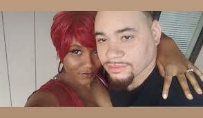 Amber Logan's Instagram, Twitter & Facebook