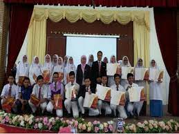Specialize in male and female, education and ujian. Smk Raja Permaisuri Bainun Julang Bakat Pelajar Berita Gps Bestari