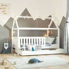Alles Rund Ums Kinderzimmer Vom Baby Zum Teenager Mitwachsend Un Ergonomisch Kindermobel Angebote Zum Verli Kinderbett Haus Kinderzimmer Dekor Kinder Zimmer