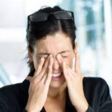 Temblor En El Ojo Causas De Las Palpitaciones Blog De Clinica Baviera