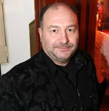 GALERIE: Nemanželský syn Davida musí jásat! Za vodou díky slavnému otci