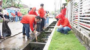 Membangun hubungan sosial yang baik dengan sesama merupakan salah satu kunci hidup rukun. Gotong Royong Pengertian Contoh Tujuan Unsur