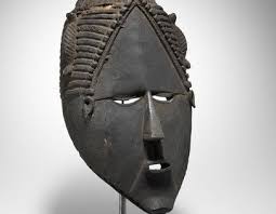 Www Artauctions Ch Galerie Walu Masks Art African Art Art