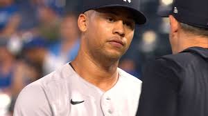 Montas fans Porter in the 6th