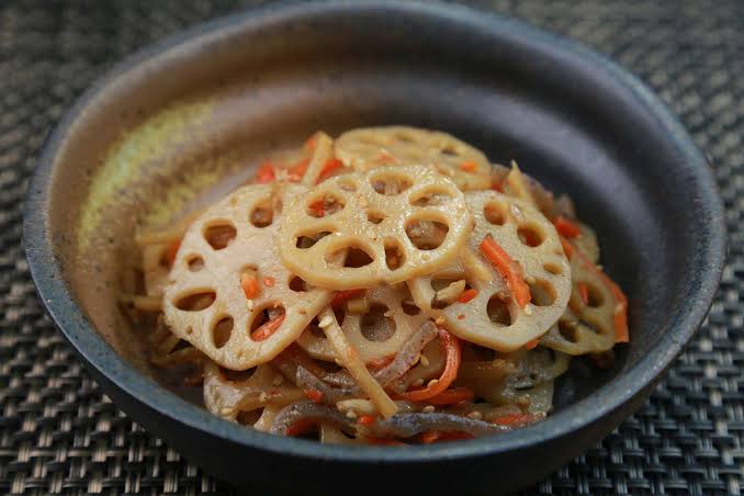 Renkon Salad