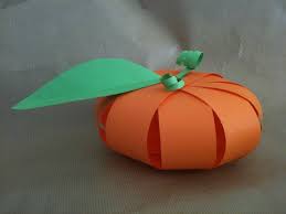 Téléchargez ces photo gratuits sur concept d'halloween avec la citrouille en papier, et découvrez plus de 6m de ressources graphiques professionnelles sur freepik. Citrouille Papier Caillou Ciseaux Le Blog