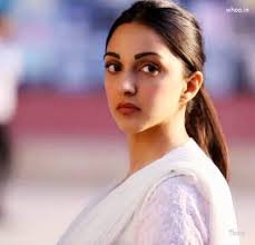 Kiara Advani Preeti In Kabir Singh Hd Images 2 Kiara Advani Wallpaper In 2020 Kiara Advani Hot Kiara Advani Bollywood Actress