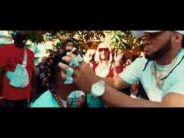 El alfa el jefe ft la tukiti ,chaki chan vídeo oficial подробнее. El Alfa El Jefe X La Tukiti Chaki Chan Video Oficial Youtube