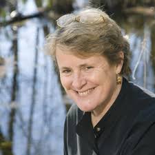 Catherine Pringle's Instagram, Twitter & Facebook