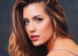 Jenna Donovan (@LadyJennavive)