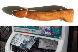 Tus pene humano imágenes de stock están listas. Bcwbgmy5btbuum