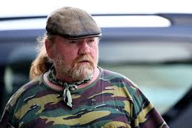 Belçika'da yaklaşık 1 ay önce birliğinden ağır silahlar çalarak ortadan kaybolan ve terör tehdidi oluşturduğu belirtilen firari aşırı sağcı asker jürgen conings'in ölü bulunduğu bildirildi. En0emv7gc2 Kam