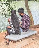 Most people you ask will give you a yes or no answer to the question of, do women like men with long hair? but the real answer is that it depends on the woman's preferences and whether or not she is attracted to the guy's personality. Long Hair Wikipedia
