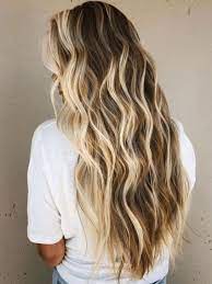 Perfect Beachy Waves Hair 7 Methods For Pretty Curls La Belle Society Beachy Waves Hair Beach Wave Hair Loose Waves Hair
