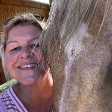 Hi All! I am currently preparing to relocate to Santa Rosa Beach and have  some questions about the area! I work from home and enjoy drinking my  coffee and sitting outside looking