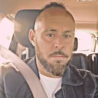 100+ profils pour “Enos”