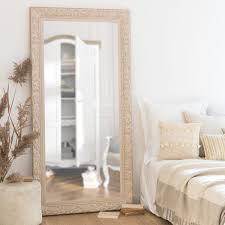 Miroir En Paulownia Creme 90x180 Sur Maisons Du Monde Piochez Parmi Nos Meubles Et Objets Accesorios De Habitacion Objetos De Decoracion Decora Tu Habitacion