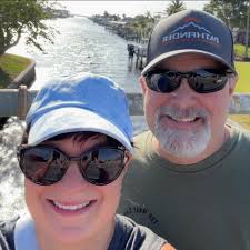 🎉🍷 It's THE Chief Wine Officer's Birthday! 🍷🎉 Join us at Brick today to  raise a glass and celebrate the woman who makes it all happen! 🥂 Stop by  to wish Sue