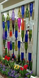 80 Ways To Reuse Your Glass Bottle Ideas Weinflaschenwand Flaschenwand Glasflaschen