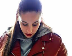 Ariadna Tapia Porrtait Projects :: Photos, videos, logos, illustrations and  branding :: Behance