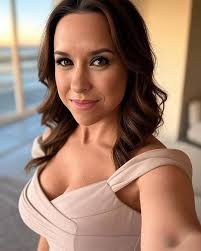 You haven't told me how beautiful I look today my love 💔