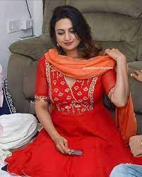 Divyanka tripathi is a well distinguished indian actress, dancer, and beauty queen who rose to prominence with her portrayal of dr. Divyanka Tripathi Vivek Dahiya Posts Facebook