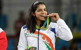 Her record stands, as no indian woman has ever won an olympic medal in weightlifting. Sydney Olympics Hero Karnam Malleswari Wants Sakshi To Start Preparing For Tokyo Games Rio Olympics 2016 News