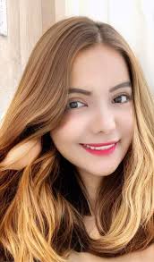 Single Mom in Hong Kong added a...