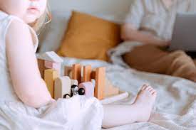 What You Need To Know To Become A Nanny - Wehavekids