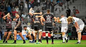 A quelques jours de la finale du top 14 face à toulouse, la rochelle a confirmé que raymond rhule, dillyn leyds et will skelton ont prolongé leurs contrats.la rochelle ne compte pas laisser. Rugby Top 14 Toulouse Bat L Ubb Et Retrouvera La Rochelle Pour Une Finale De Reve Rugby Le Telegramme