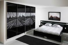 Hier dominieren vor allem schlichte formen, klare linien und ein funktionelles design. 9 Schlafzimmer Schwarz Weiss Ideen Schlafzimmer Schwarz Weiss Zimmer Schlafzimmer