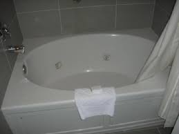 Read customer reviews and learn about its installation process, custom options and more. Jacuzzi Tub Shower Combo Picture Of Doubletree By Hilton Hotel Akron Fairlawn Tripadvisor