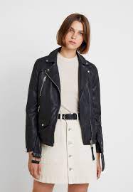 Pin On Biker Babes