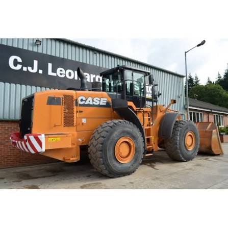 Case 1221E Wheel Loader