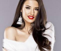 E frumoasa si atat , cea mai frumoasa femeie din lume nu exista e doar un miraj in mintile unora. Antonia In Topul Celor Mai Frumoase 100 De Femei Din Lume Evenimentul Zilei