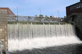 La energia hidraulica es utilizada en las grandes hidroelectricas aprovechando las grandes caidas de. Ventajas Y Desventajas De La Energia Hidraulica