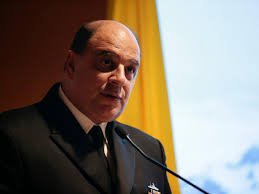 Falleció el almirante Leonardo Santamaría, comandante de la Armada Nacional 