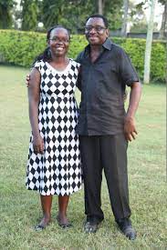 His birthday, what he did before fame, his family life, fun trivia facts, popularity rankings, and more. James Orengo On Twitter Betty And I Were Honoured To Entertain Guests At Our Home In Siaya County Thanks To Kuche Kuche They All Came With Their Families Https T Co Lwuuqf2szf