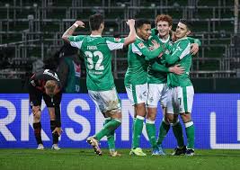 Sportverein werder bremen von 1899 e. Drei Strittige Tore In Der Fussball Bundesliga Eintracht Frankfurt Verliert 1 2 Bei Werder Bremen Sport Tagesspiegel
