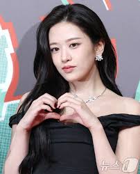 스타쉽, 안유진 딥페이크 사진 공유 사과 해당 직원 중징계 - 뉴스1