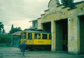 Il mottarone (1.492 m s.l.m.) è una montagna granitica, situata in piemonte, nel gruppo del mergozzolo, nelle alpi pennine, suddiviso fra il. Stresa Mottarone