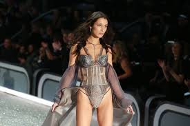 Isabella bella khair hadid (born october 6, 1996) is an american model. Bella Hadid Confirms She Will Walk In The Victoria S Secret Show 2017