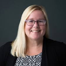 I had headshots taken yesterday by Lisa Shifren. She made the photo session  easy and in the end, I was able to narrow more than 400 shots down to three  images...which was