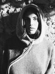 Summer pieces with Anne & Clara