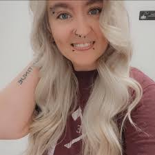 Roy Barmore's Instagram, Twitter & Facebook